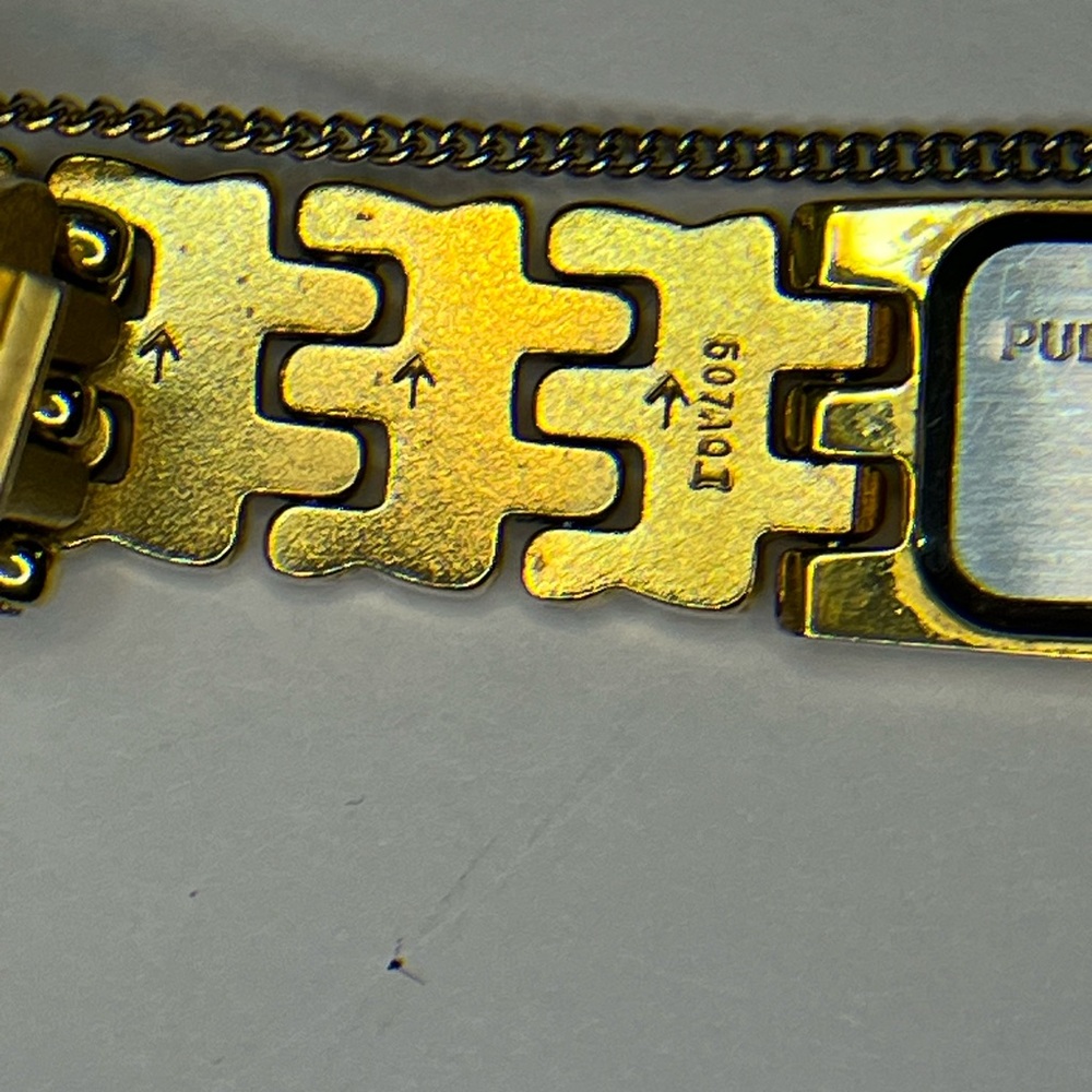 Pulsar Gold Rectangular Watch (need battery) - Picture 9 of 10